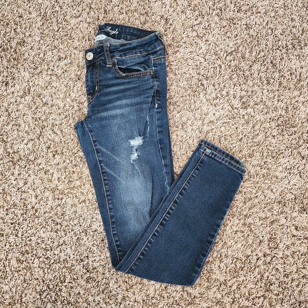American Eagle Outfitters Dark Blue Skinny Jeans